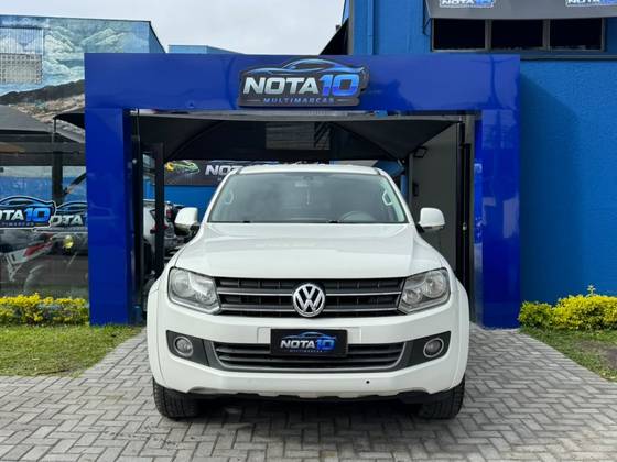 VOLKSWAGEN AMAROK 2.0 HIGHLINE 4X4 CD 16V TURBO INTERCOOLER DIESEL 4P AUTOMÁTICO VOLKSWAGEN AMAROK 2.0 HIGHLINE 4X4 CD 16V TURBO INTERCOOLER DIESEL 4P AUTOMÁTICO